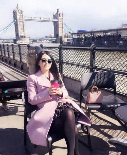 李湘没有穿内裤照片,没有穿内裤引发热议